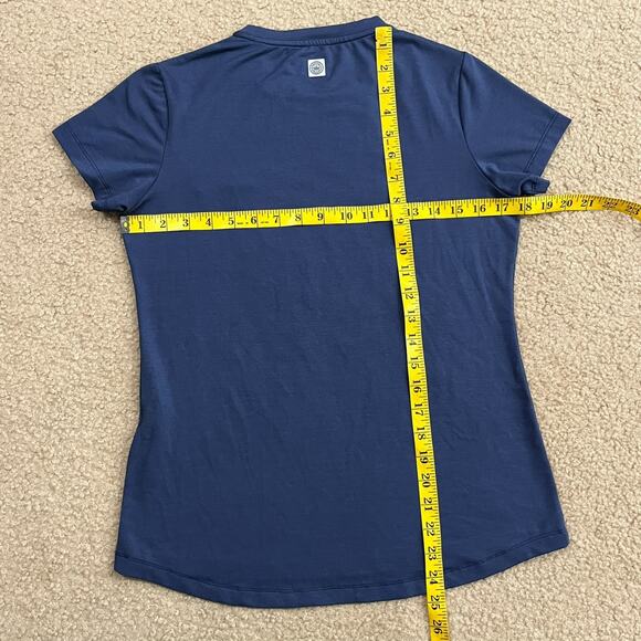 Peter Millar Womens Performance Blue T Shirt Size Small (company logo) - Picture 6 of 6